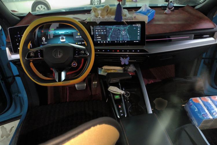 Used MG ONE 2022 α-Smart Sports Series 1.5T Standard Edition Center Console