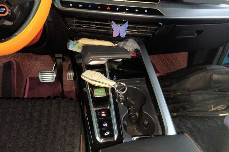 Used MG ONE 2022 α-Smart Sports Series 1.5T Standard Edition Gear Lever