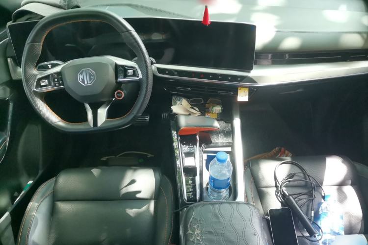 Used MG ONE 2022 α-Smart Sports Series 1.5T Standard Edition Center Console