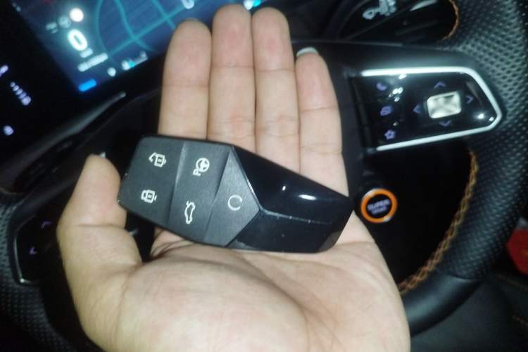 Used MG ONE 2022 α-Smart Sports Series 1.5T Advanced Edition Vehicle Key