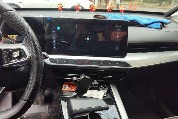 Used MG ONE 2022 β-Comfortable Living Series 1.5T Fully Satisfying Version 1078 Audio And AC Panel