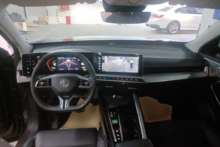 Used MG ONE 2022 β-Comfortable Living Series 1.5T Fully Satisfying Version 1128 Center Console