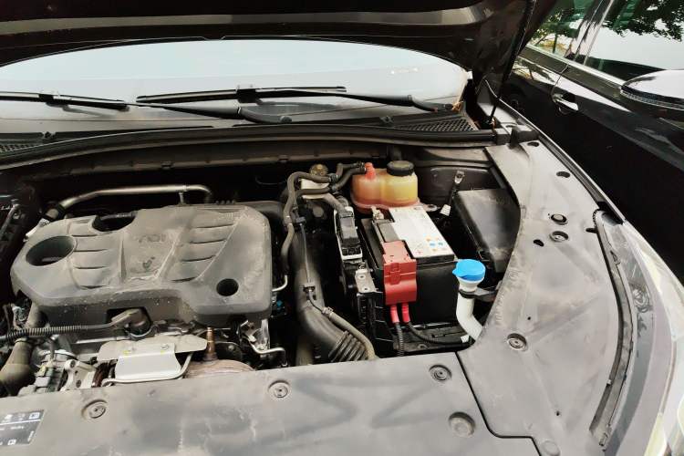 Used MG ONE 2022 α-Smart Sports Series 1.5T Standard Edition Engine Bay Left