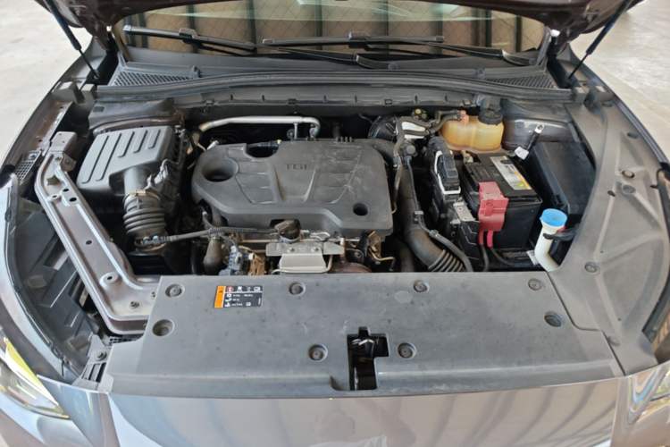 Used MG ONE 2022 α-Smart Sports Series 1.5T Standard Edition Engine Bay