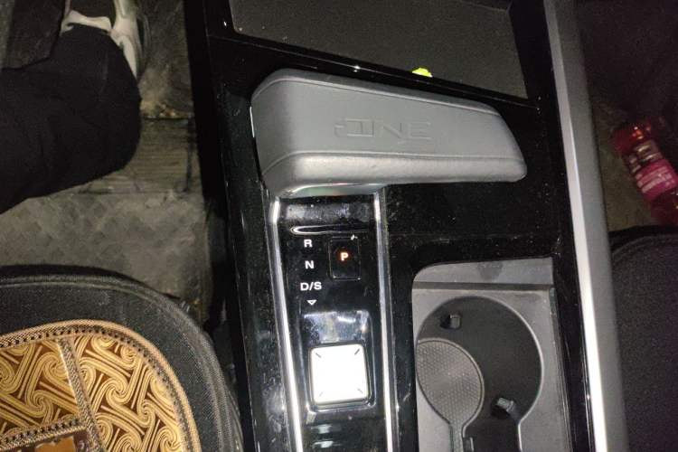 Used MG ONE 2022 β-Comfortable Living Series 1.5T Fully Satisfying Version 1078 Gear Lever