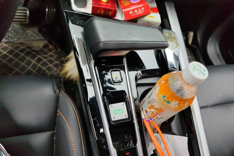 Used MG ONE 2022 α-Smart Sports Series 1.5T Standard Edition Gear Lever