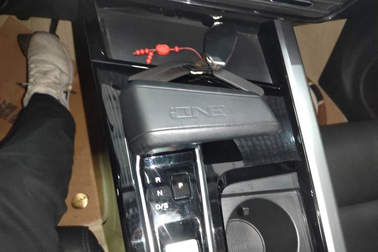 Used MG ONE 2022 β-Comfortable Living Series 1.5T Fully Satisfying Version 1078 Gear Lever