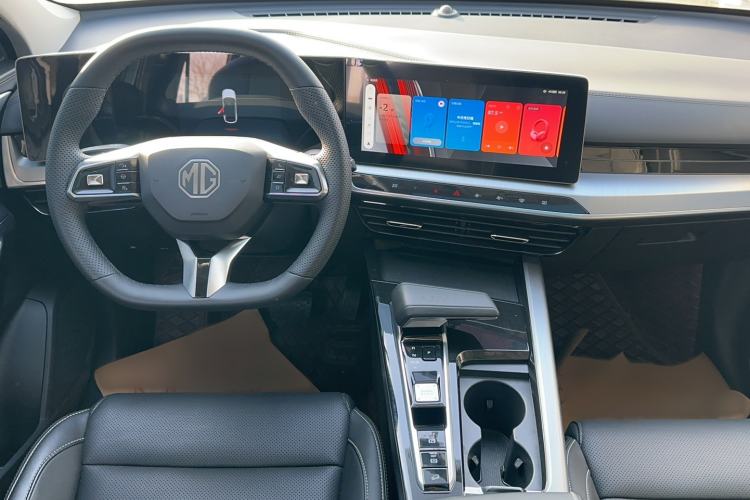 Used MG ONE 2022 α-Smart Sports Series 1.5T Entry-Level Model Interior 3