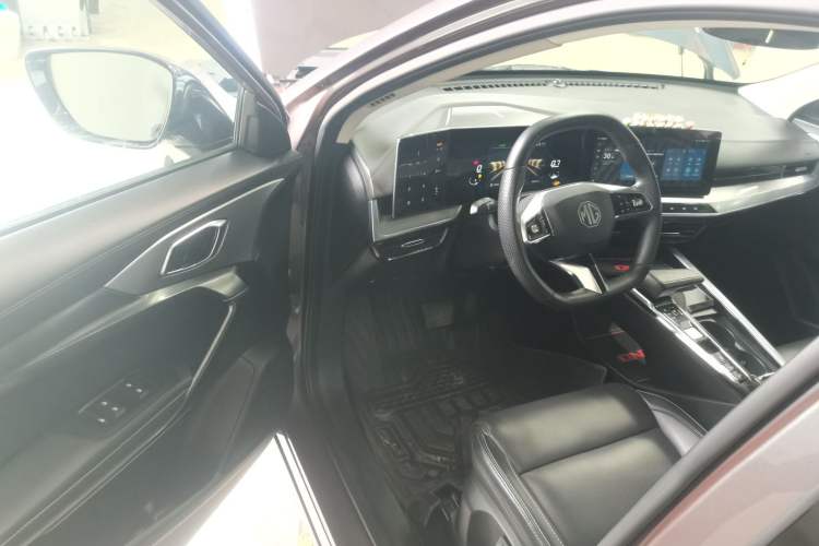 Used MG ONE 2022 α-Smart Sports Series 1.5T Entry-Level Model Interior 3