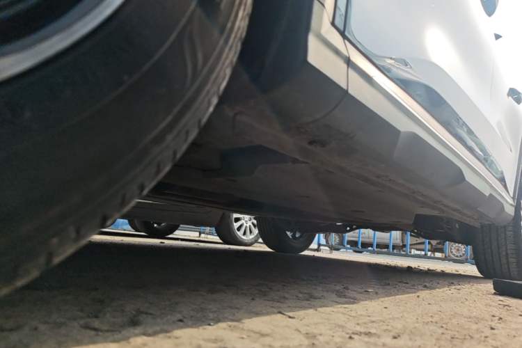 Used MG ONE 2022 α-Smart Sports Series 1.5T Entry-Level Model Left Side Sill