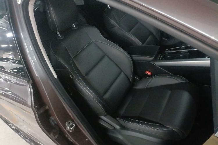 Used MG ONE 2022 β-Comfortable Living Series 1.5T Fully Satisfying Version 1128 Right Front Seat