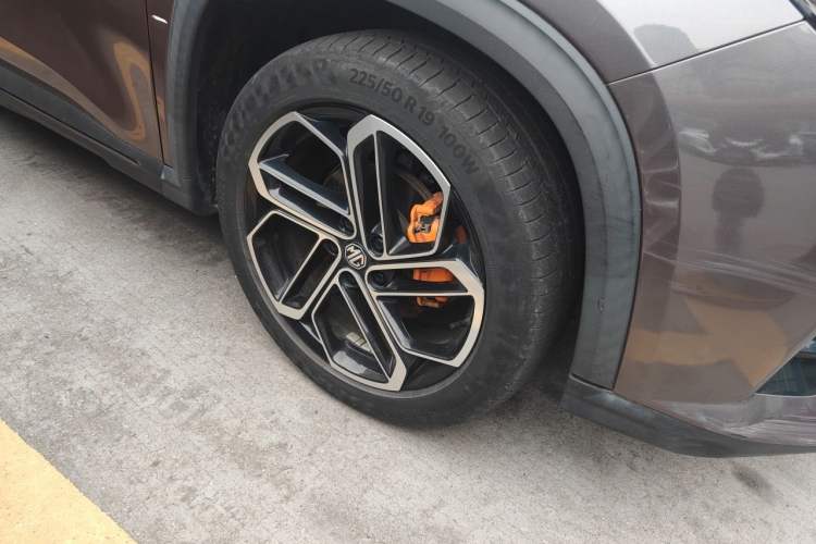 Used MG ONE 2022 α-Smart Sports Series 1.5T Standard Edition Right Front Wheel Hub