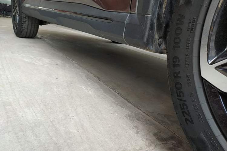 Used MG ONE 2022 α-Smart Sports Series 1.5T Advanced Edition Right Side Sill