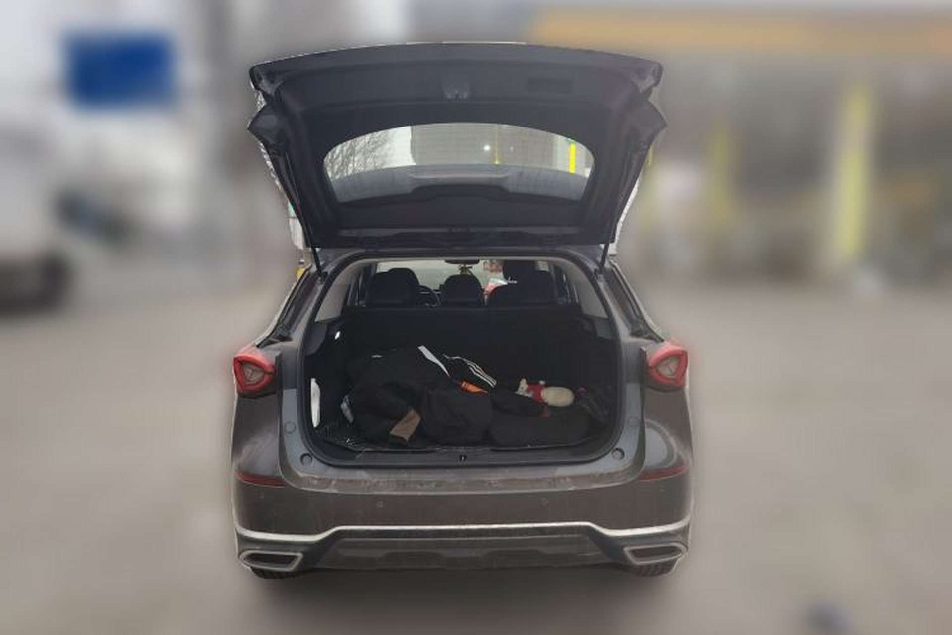 Used MG ONE 2022 α-Smart Sports Series 1.5T Entry-Level Model Trunk