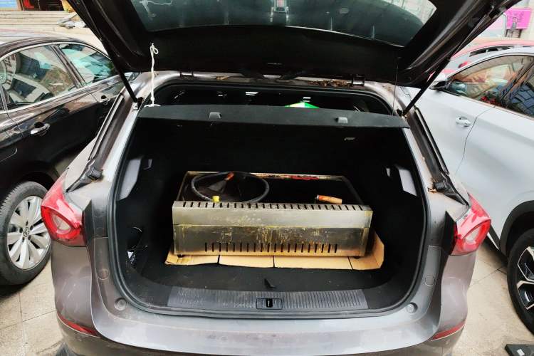 Used MG ONE 2022 α-Smart Sports Series 1.5T Standard Edition Trunk