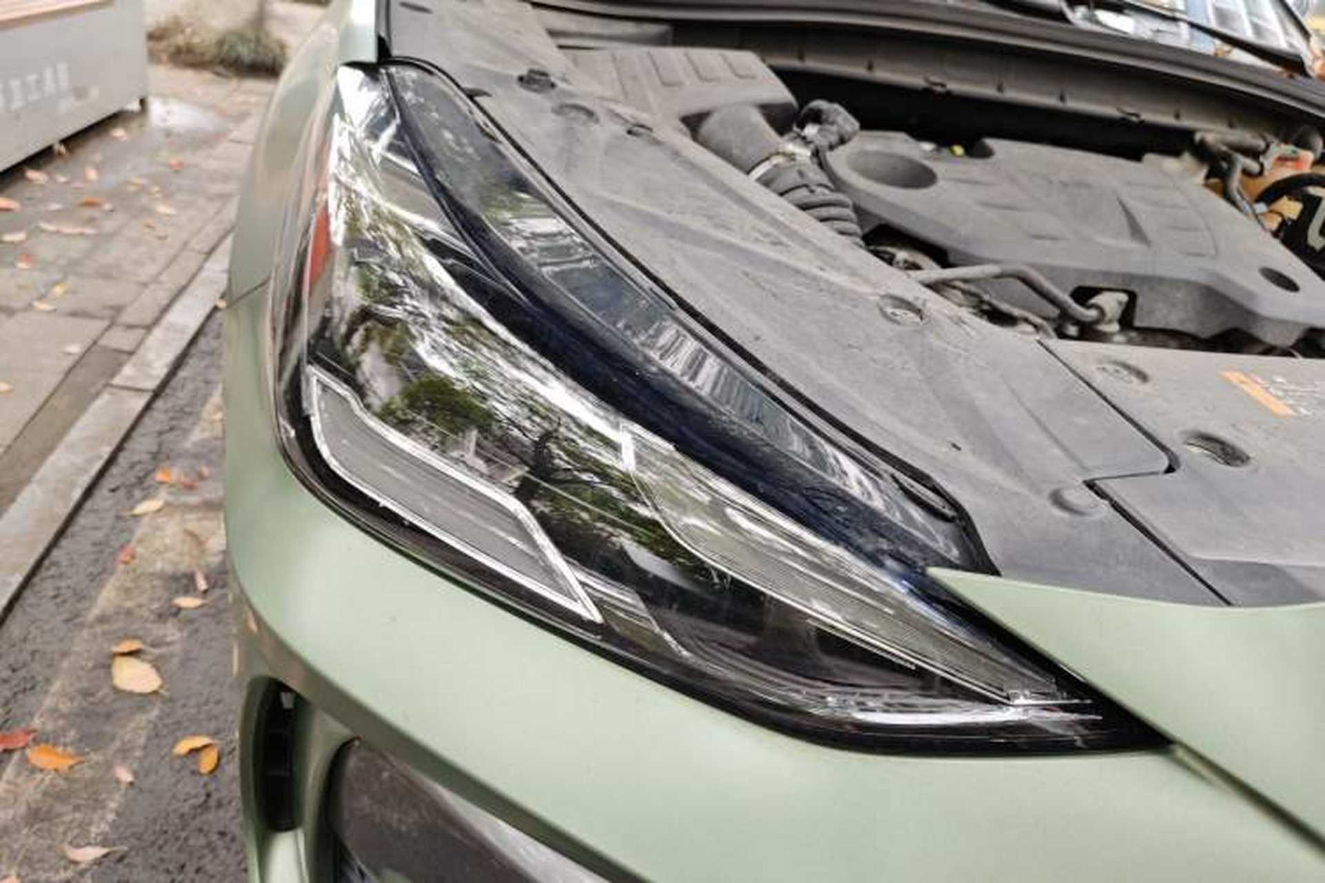 Used MG ONE 2022 β-Enjoy-Life Series 1.5T Fully Satisfying Model 1228 Right Front Headlight