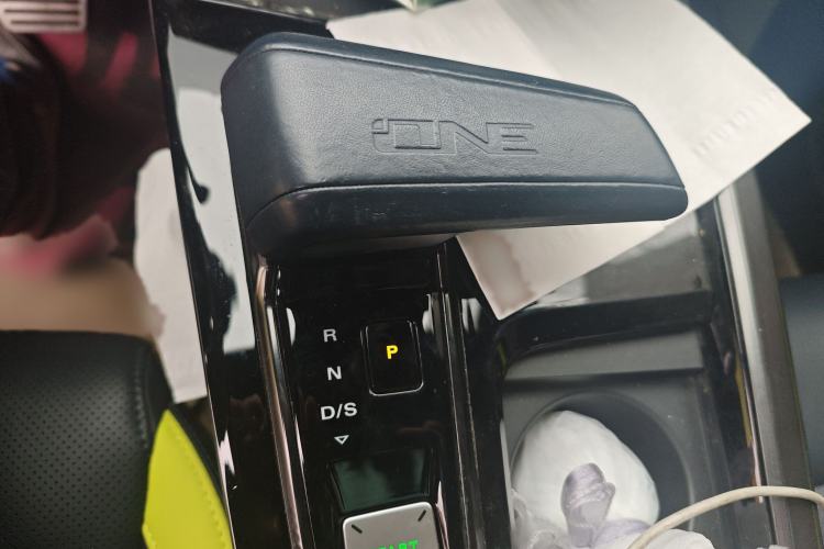 Used MG ONE 2022 α-Smart Sports Series 1.5T Advanced Edition Gear Lever