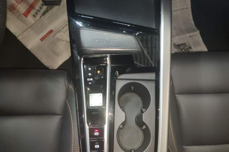 Used MG ONE 2022 α-Smart Sports Series 1.5T Advanced Edition Gear Lever