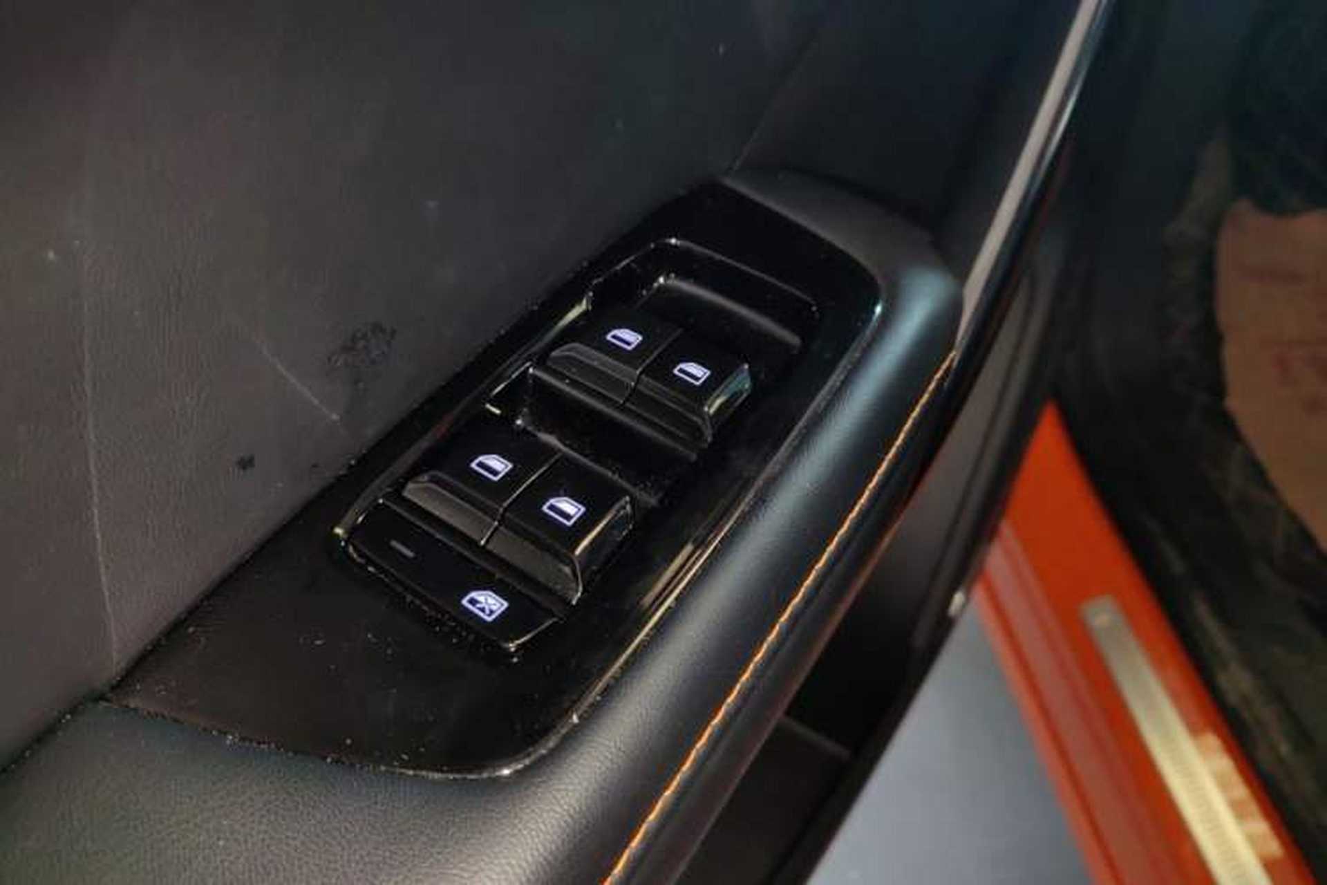 Used MG ONE 2022 α-Smart Sports Series 1.5T Advanced Edition Interior 4