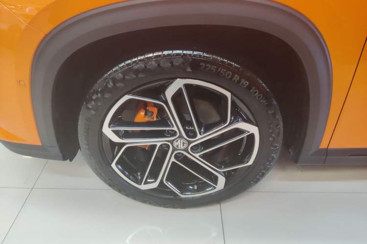 Used MG ONE 2022 α-Smart Sports Series 1.5T Advanced Edition Left Front Wheel Hub