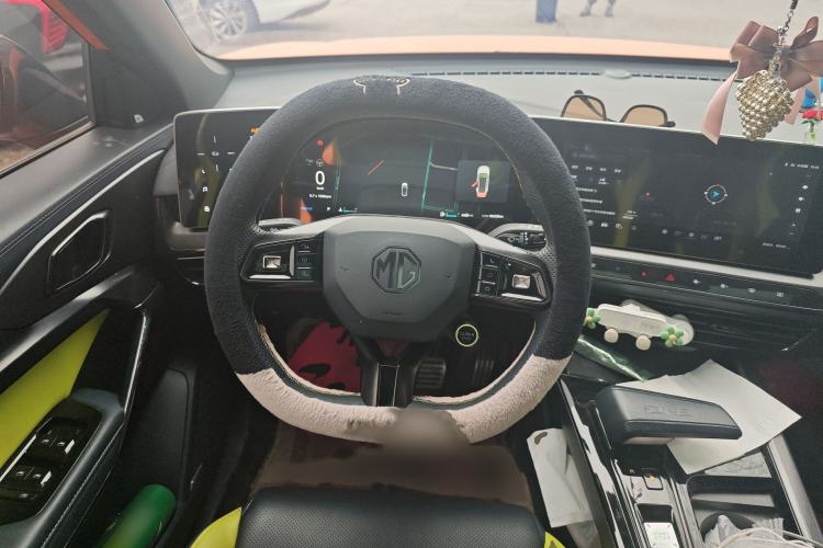 Used MG ONE 2022 α-Smart Sports Series 1.5T Advanced Edition Steering Wheel