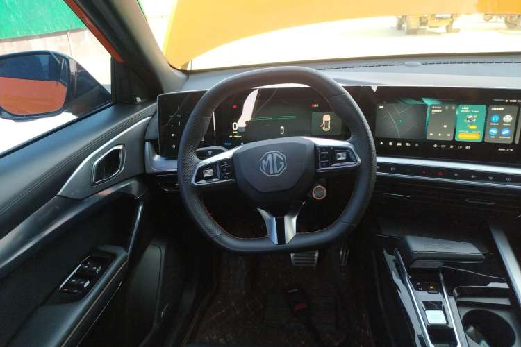 Used MG ONE 2022 α-Smart Sports Series 1.5T Advanced Edition Steering Wheel