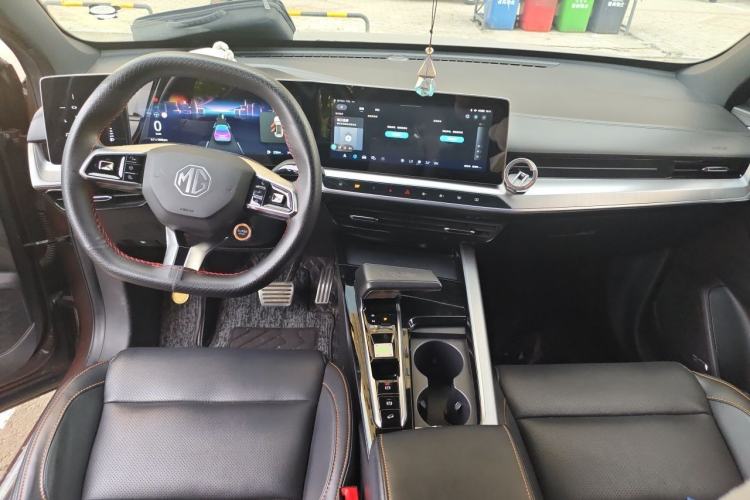 Used MG ONE 2022 α-Smart Sports Series 1.5T Advanced Edition Center Console