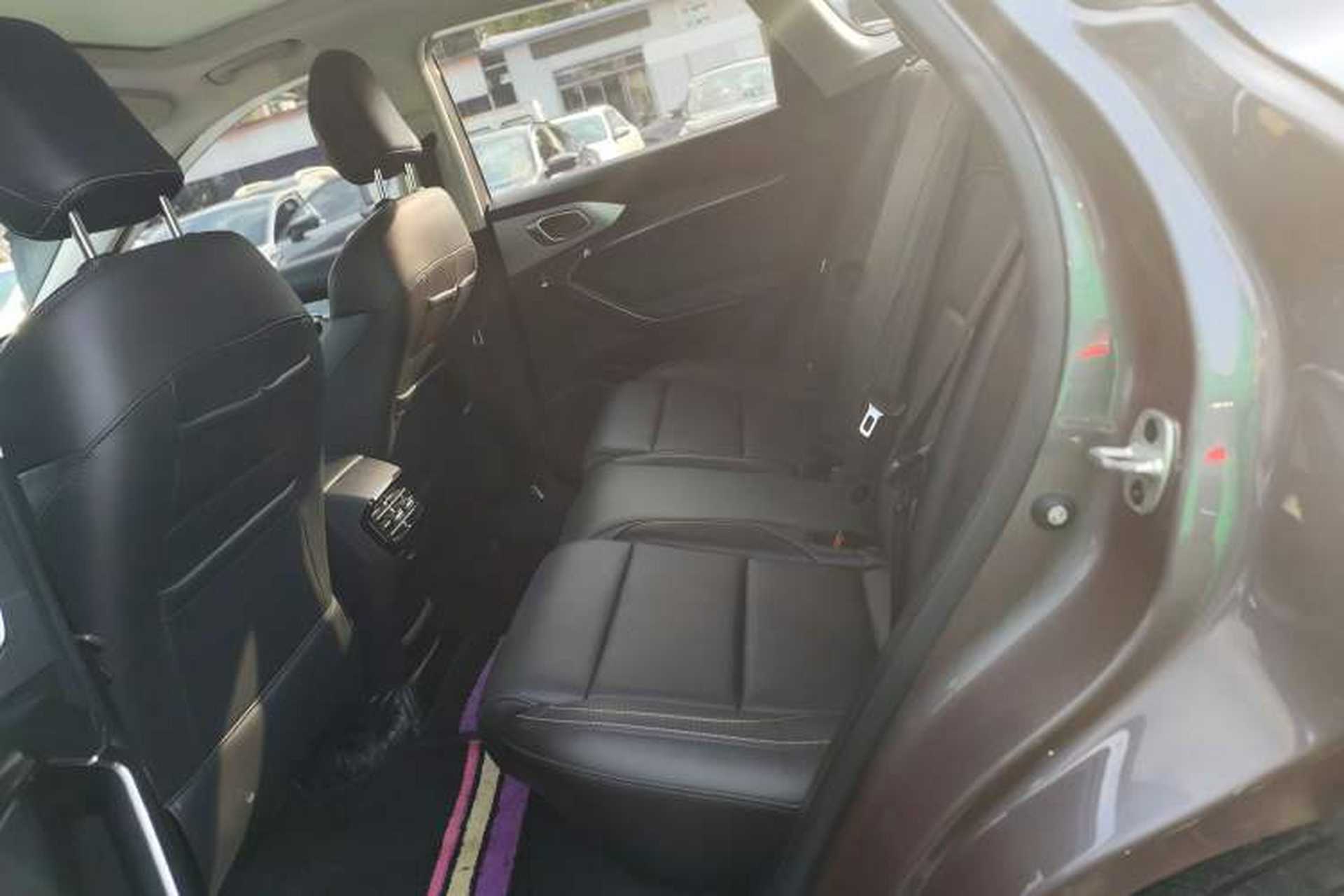 Used MG ONE 2022 β-Comfortable Living Series 1.5T Fully Satisfying Version 1078 Left Rear Seat
