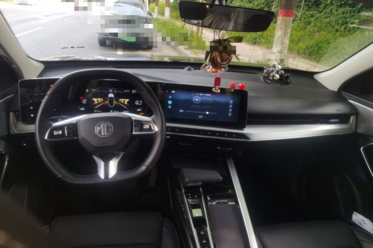 Used MG ONE 2022 α-Smart Sports Series 1.5T Entry-Level Model Center Console