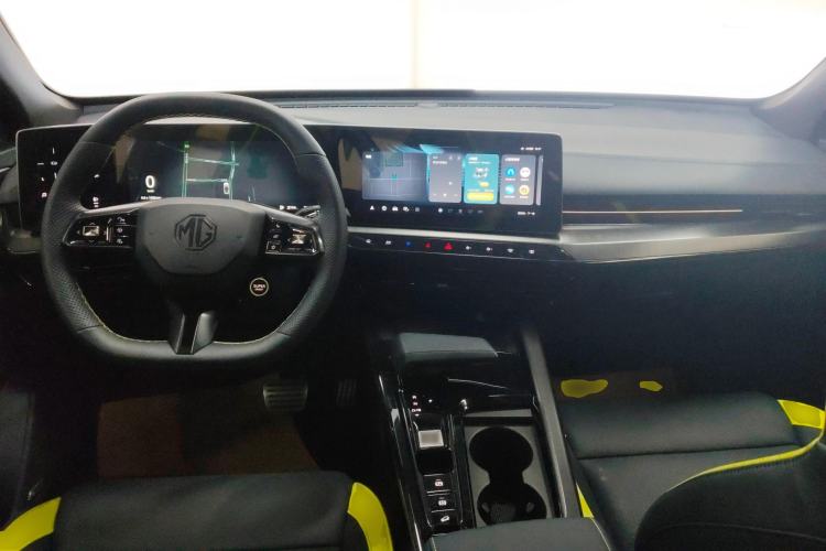 Used MG ONE 2022 α-Smart Sports Series 1.5T Advanced Edition Center Console