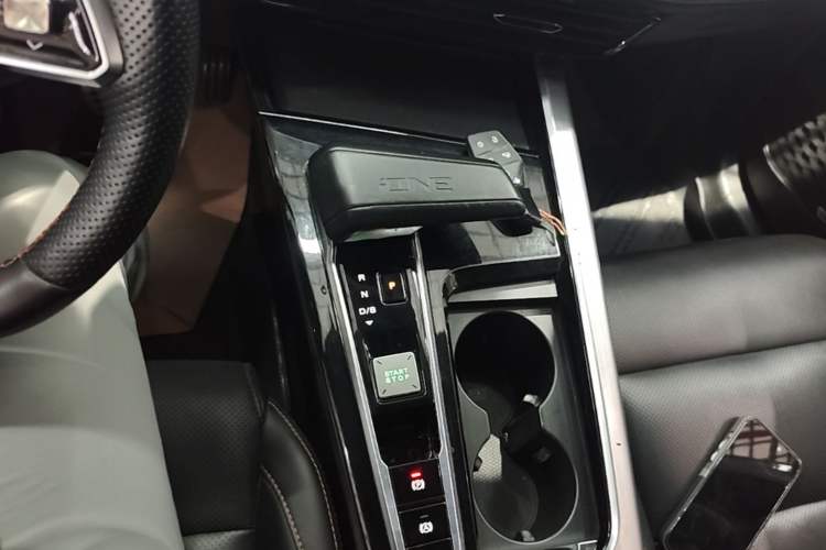 Used MG ONE 2022 α-Smart Sports Series 1.5T Advanced Edition Gear Lever