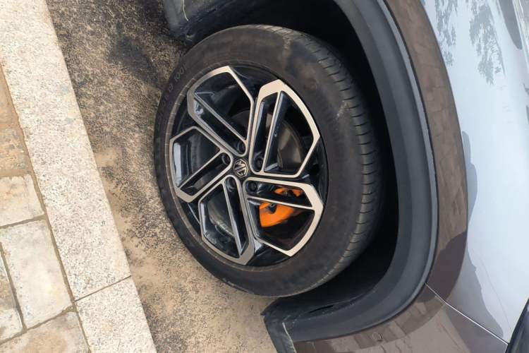 Used MG ONE 2022 α-Smart Sports Series 1.5T Advanced Edition Right Front Wheel Hub