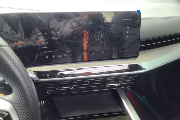 Used MG ONE 2022 α-Smart Sports Series 1.5T Standard Edition Audio And AC Panel