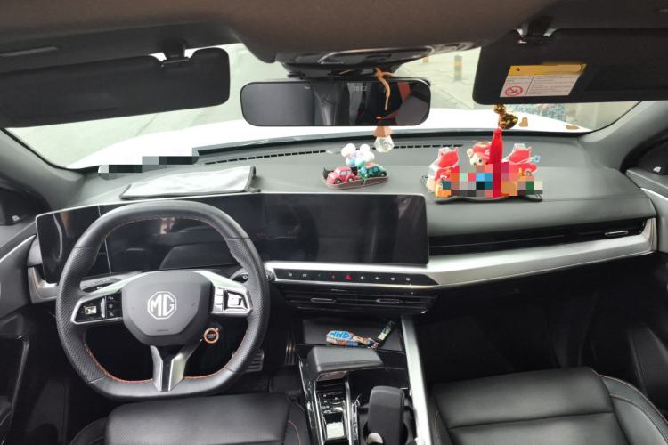 Used MG ONE 2022 α-Smart Sports Series 1.5T Advanced Edition Center Console