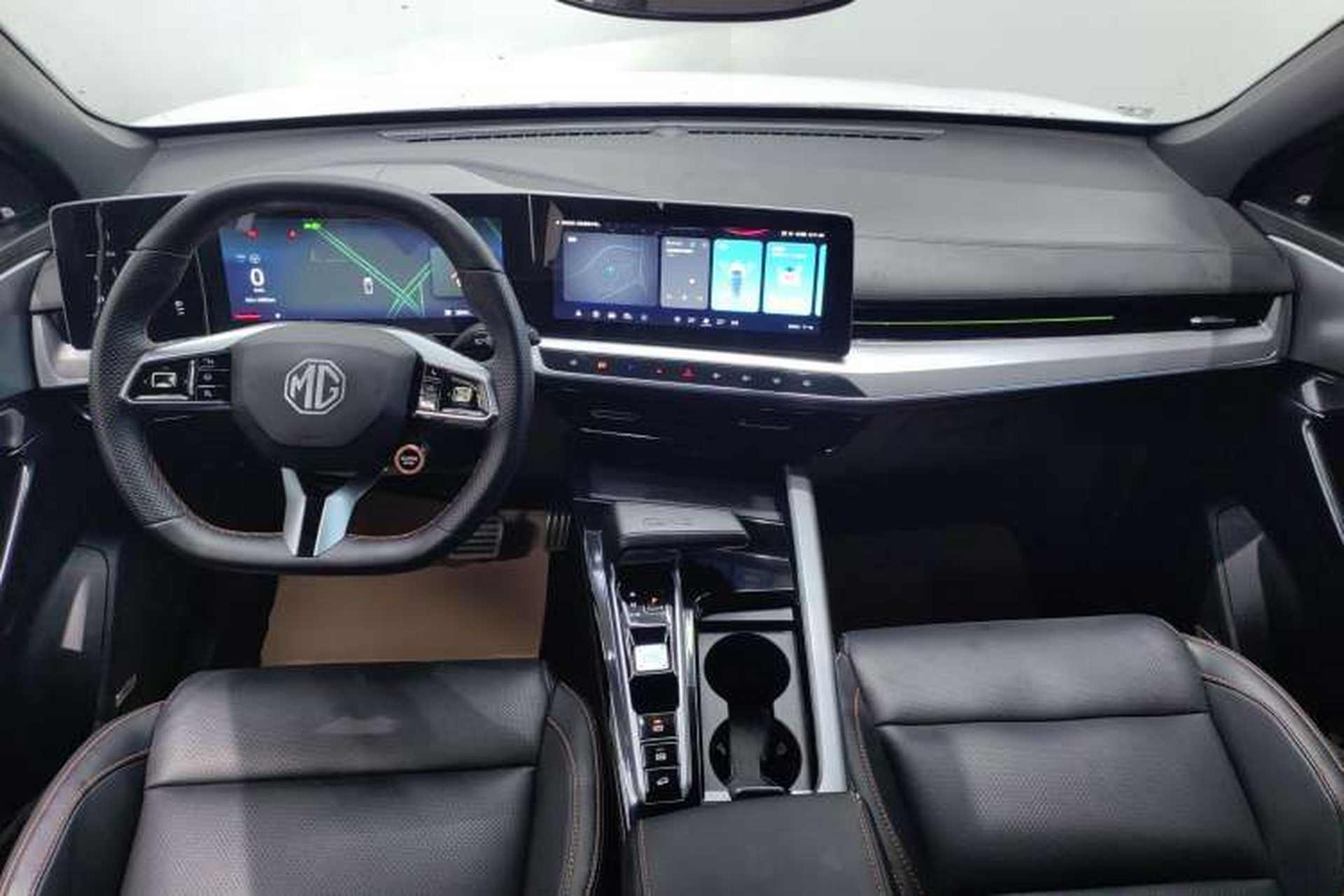 Used MG ONE 2022 α-Smart Sports Series 1.5T Advanced Edition Center Console