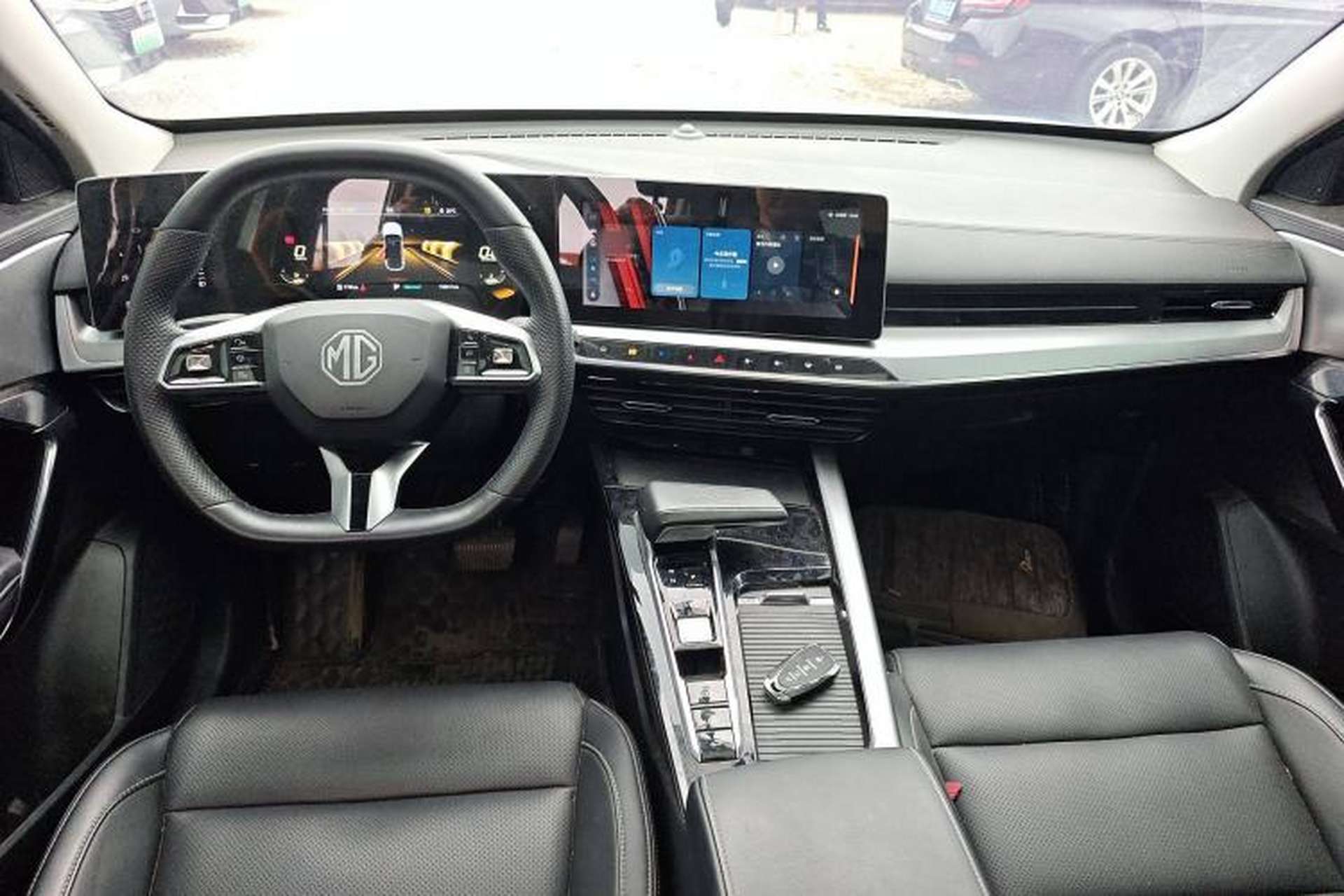 Used MG ONE 2022 β-Comfortable Living Series 1.5T Fully Satisfying Version 1078 Center Console