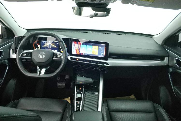 Used MG ONE 2022 β-Comfortable Living Series 1.5T Fully Satisfying Version 1128 Center Console