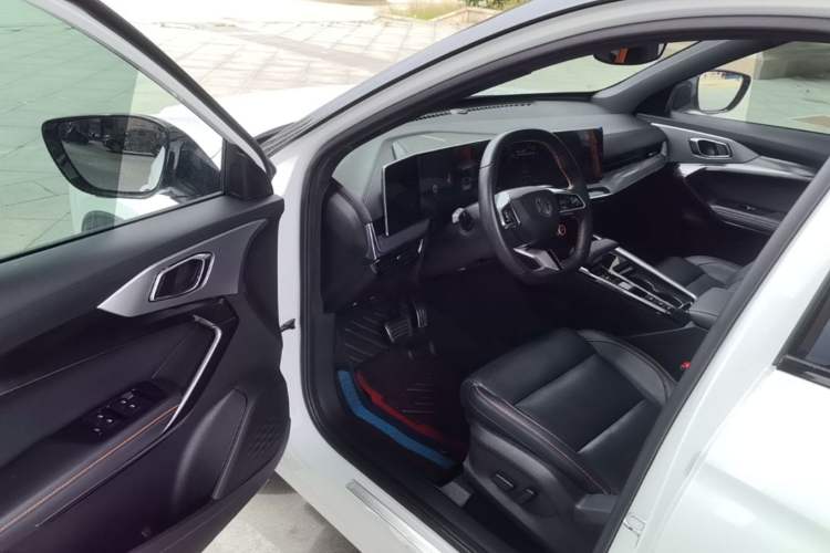 Used MG ONE 2022 α-Smart Sports Series 1.5T Standard Edition Driver Seat