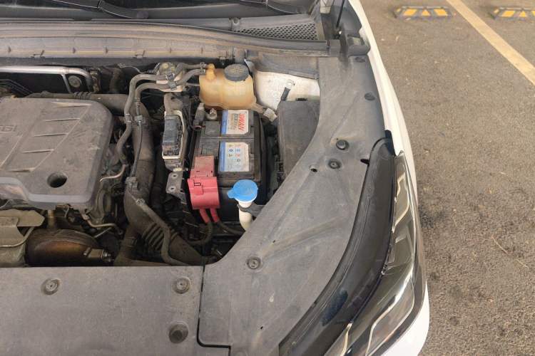 Used MG ONE 2022 α-Smart Sports Series 1.5T Standard Edition Engine Bay Left
