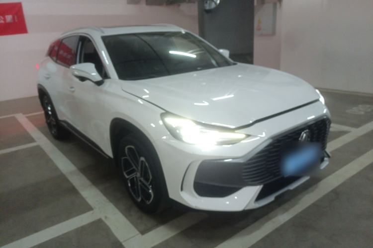 Used MG ONE 2022 β-Comfortable Living Series 1.5T Fully Satisfying Version 1128 Front Right 45 Deg