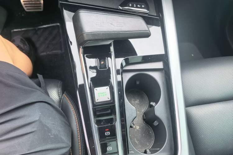 Used MG ONE 2022 α-Smart Sports Series 1.5T Standard Edition Gear Lever