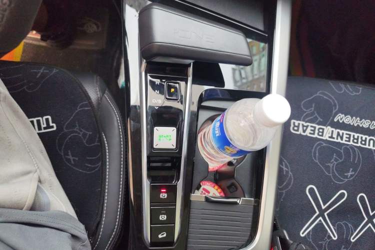Used MG ONE 2022 α-Smart Sports Series 1.5T Entry-Level Model Gear Lever