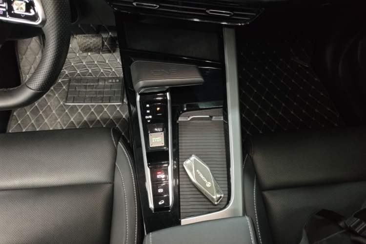 Used MG ONE 2022 β-Comfortable Living Series 1.5T Fully Satisfying Version 1128 Gear Lever