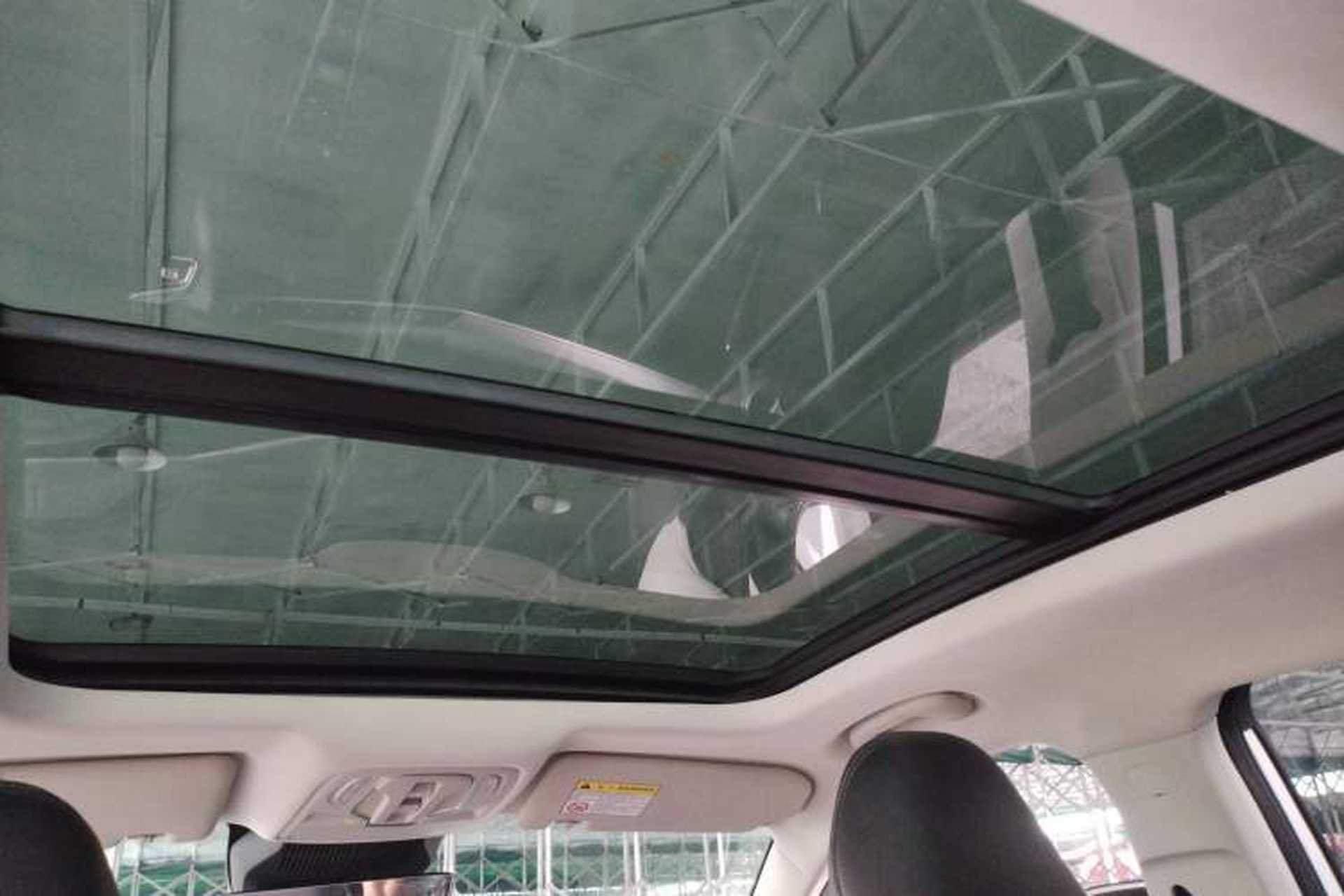 Used MG ONE 2022 β-Comfortable Living Series 1.5T Fully Satisfying Version 1078 Headliner