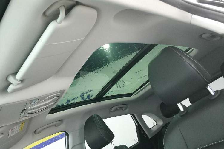 Used MG ONE 2022 β-Comfortable Living Series 1.5T Fully Satisfying Version 1128 Headliner