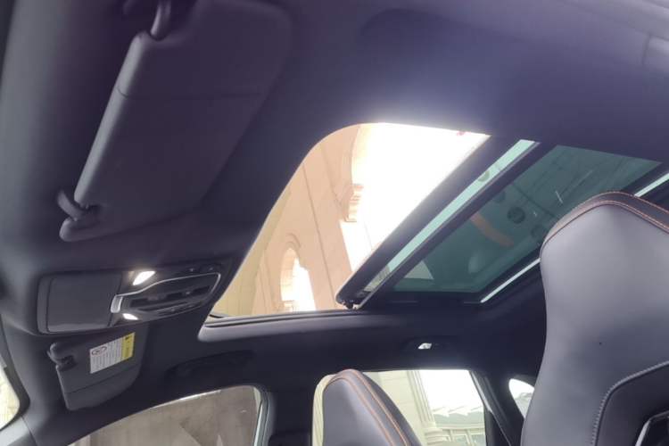 Used MG ONE 2022 α-Smart Sports Series 1.5T Standard Edition Headliner