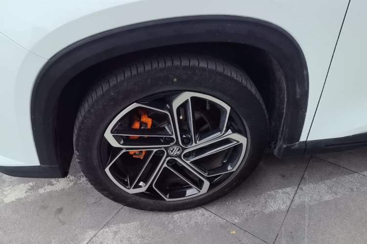 Used MG ONE 2022 α-Smart Sports Series 1.5T Standard Edition Left Front Wheel Hub