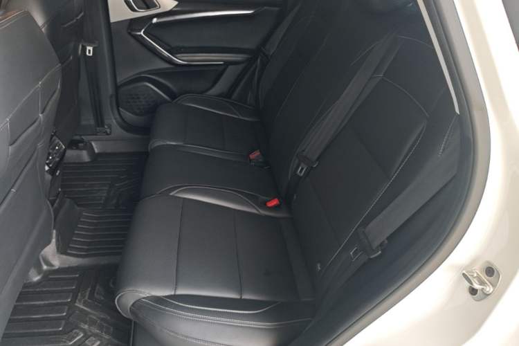 Used MG ONE 2022 β-Comfortable Living Series 1.5T Fully Satisfying Version 1078 Left Rear Seat