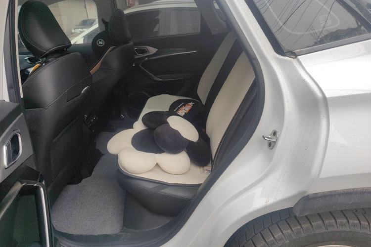Used MG ONE 2022 β-Comfortable Living Series 1.5T Fully Satisfying Version 1078 Left Rear Seat