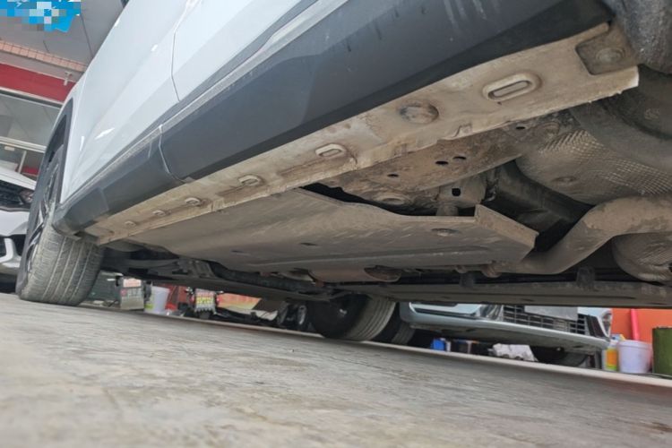 Used MG ONE 2022 β-Comfortable Living Series 1.5T Fully Satisfying Version 1078 Left Side Sill